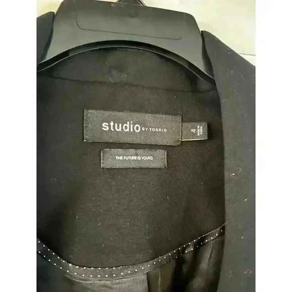 Studio by Torrid Womens Black Ponte Peplum Blazer Jacket Stretch Size 4 Career - Picture 5 of 6